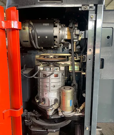 eee1ef33-94ae-417f-8665-6d341bfa932e